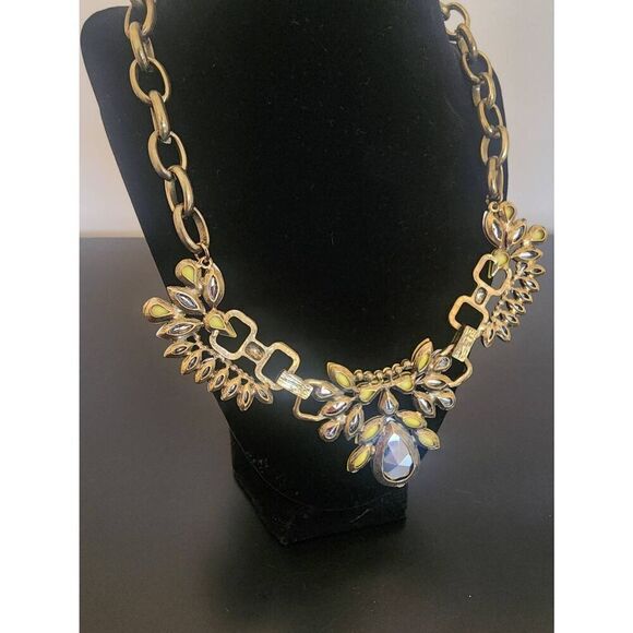 Erica Lyons NWT statement necklace yellow and rose pink - Picture 7 of 8